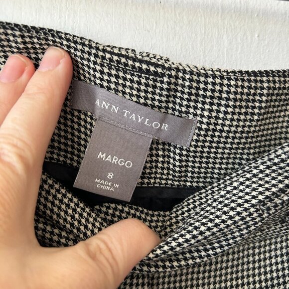 Ann Taylor Margo Dress Pants Womens 8 Black White Houndstooth Capri Wide Leg - Picture 5 of 8